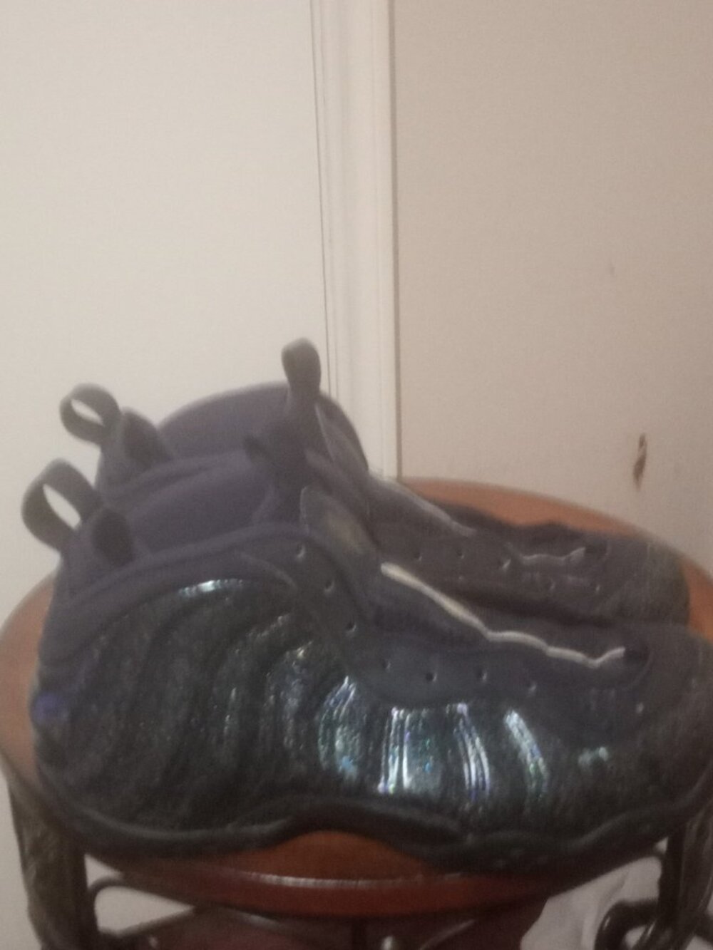 Nike Air Women's Foamposite One Obsidian Glitter - AA3963-400 (US 9.5)